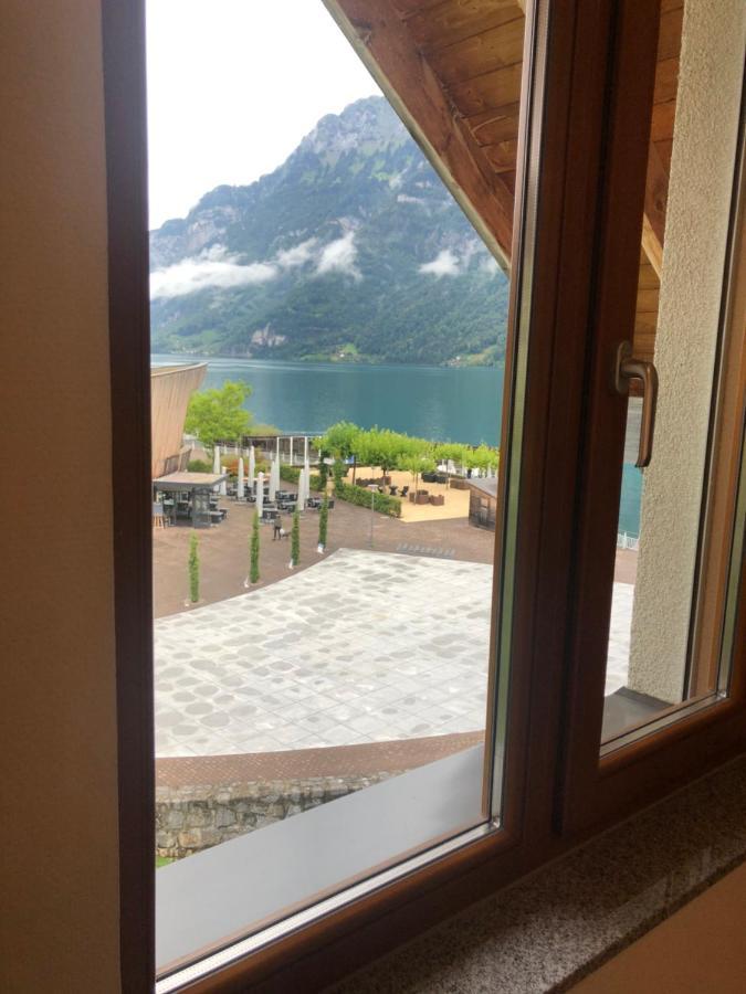 Luxurioeses Galerie-penthouse Direkt Am Walensee Appartamento Unterterzen